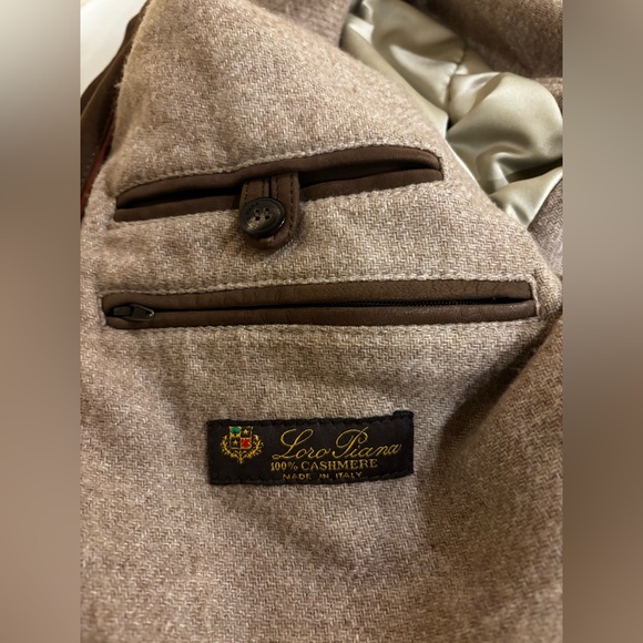 Loro Piana 100% Cashmere Coat - Picture 8 of 16